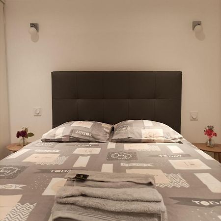 Appartement Calme Saint-Maixent-lʼÉcole Εξωτερικό φωτογραφία