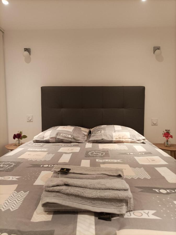 Appartement Calme Saint-Maixent-lʼÉcole Εξωτερικό φωτογραφία