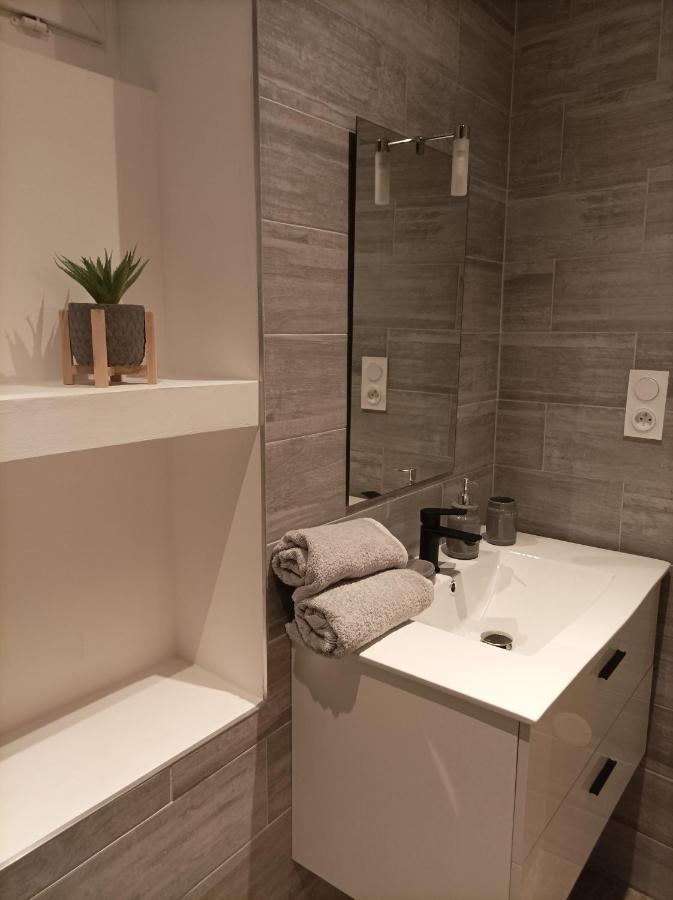 Appartement Calme Saint-Maixent-lʼÉcole Εξωτερικό φωτογραφία